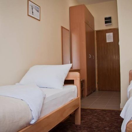 Garni Hotel Alma Pirot Luaran gambar