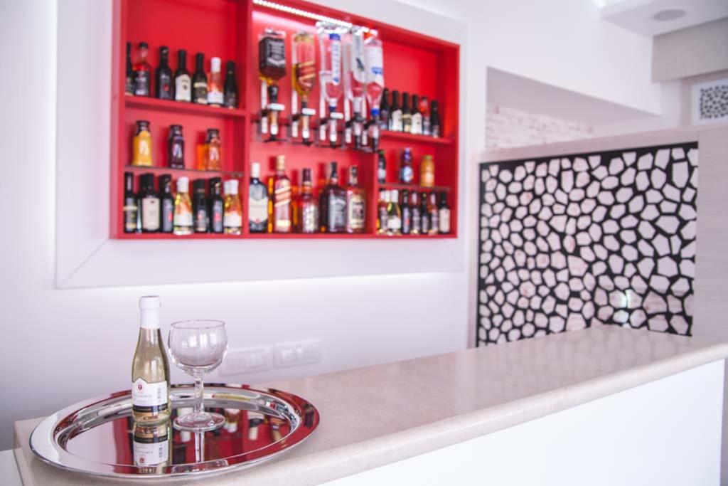 Garni Hotel Alma Pirot Luaran gambar
