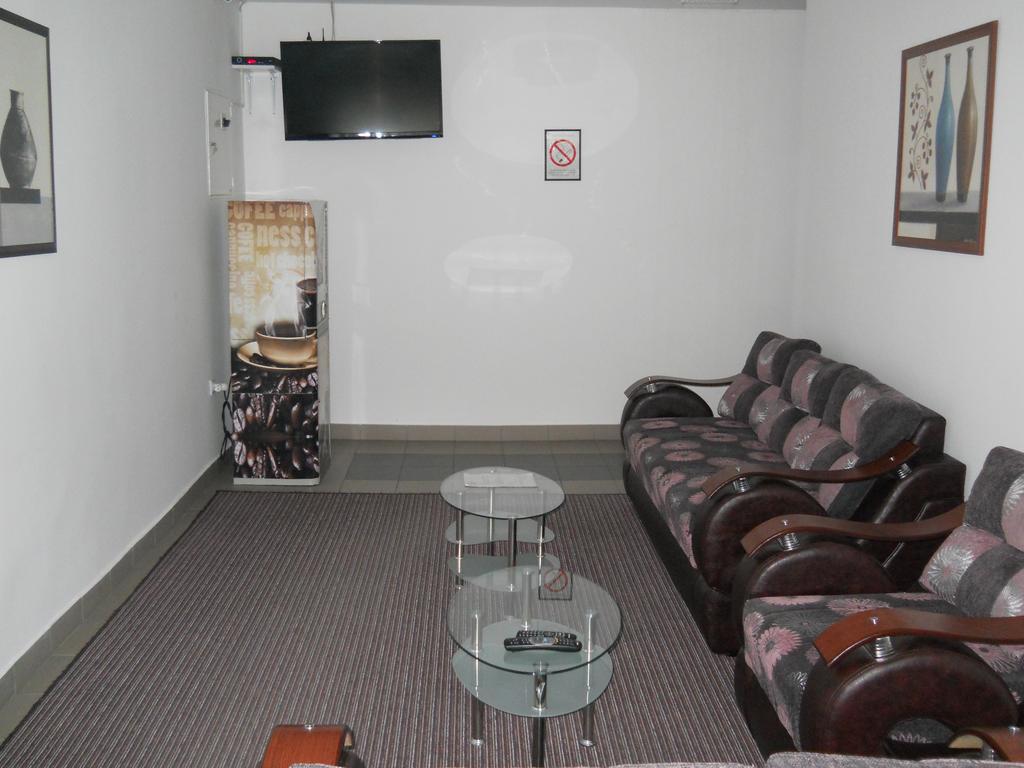 Garni Hotel Alma Pirot Luaran gambar