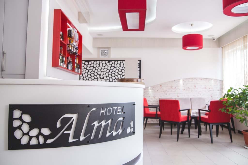 Garni Hotel Alma Pirot Luaran gambar