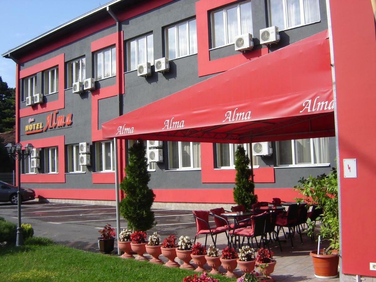 Garni Hotel Alma Pirot Luaran gambar