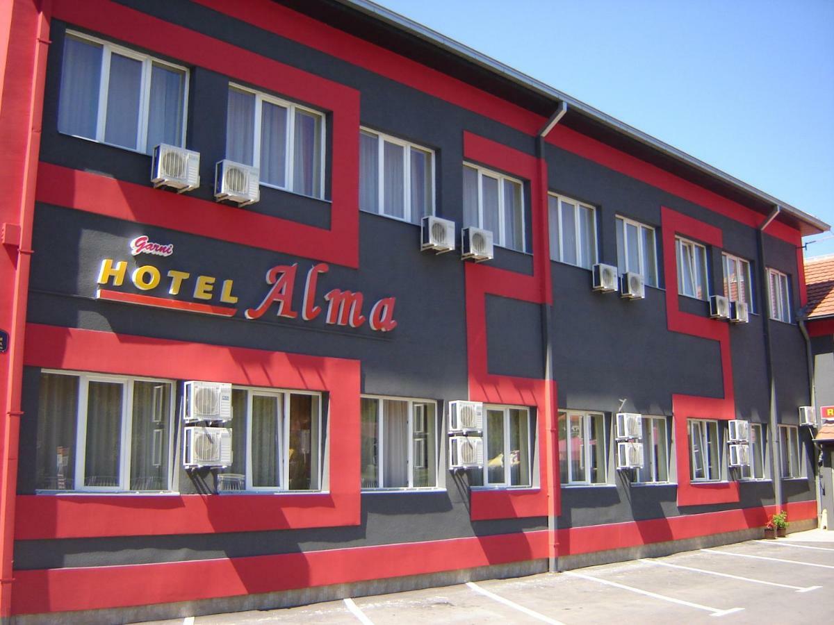Garni Hotel Alma Pirot Luaran gambar