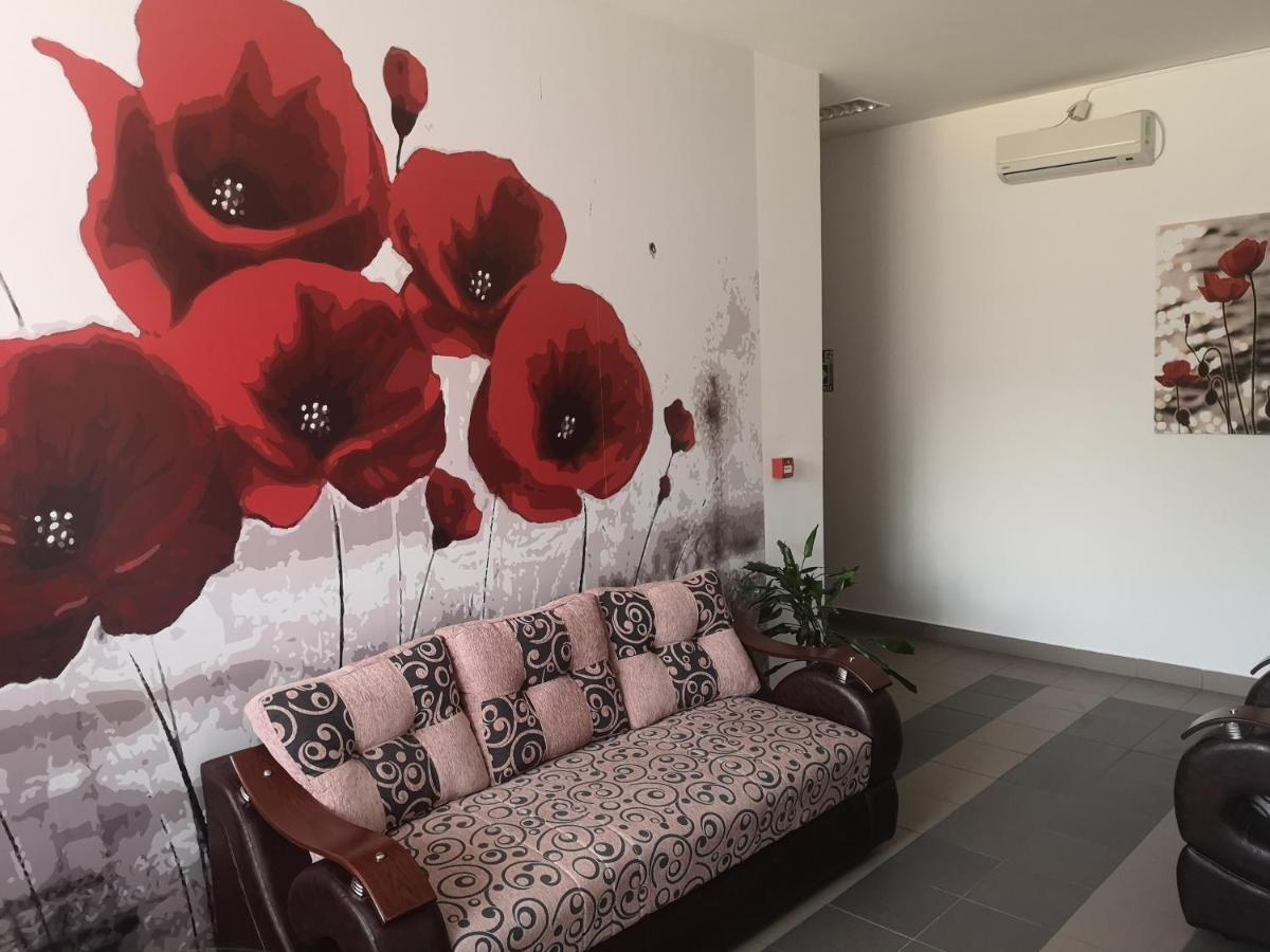 Garni Hotel Alma Pirot Luaran gambar